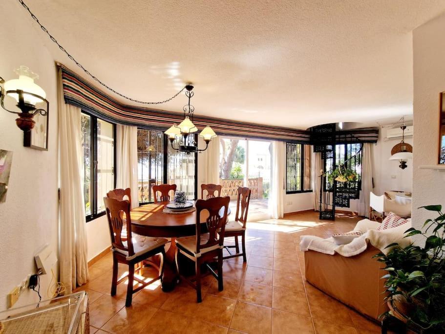 Villa Torrenueva Málaga Extérieur photo