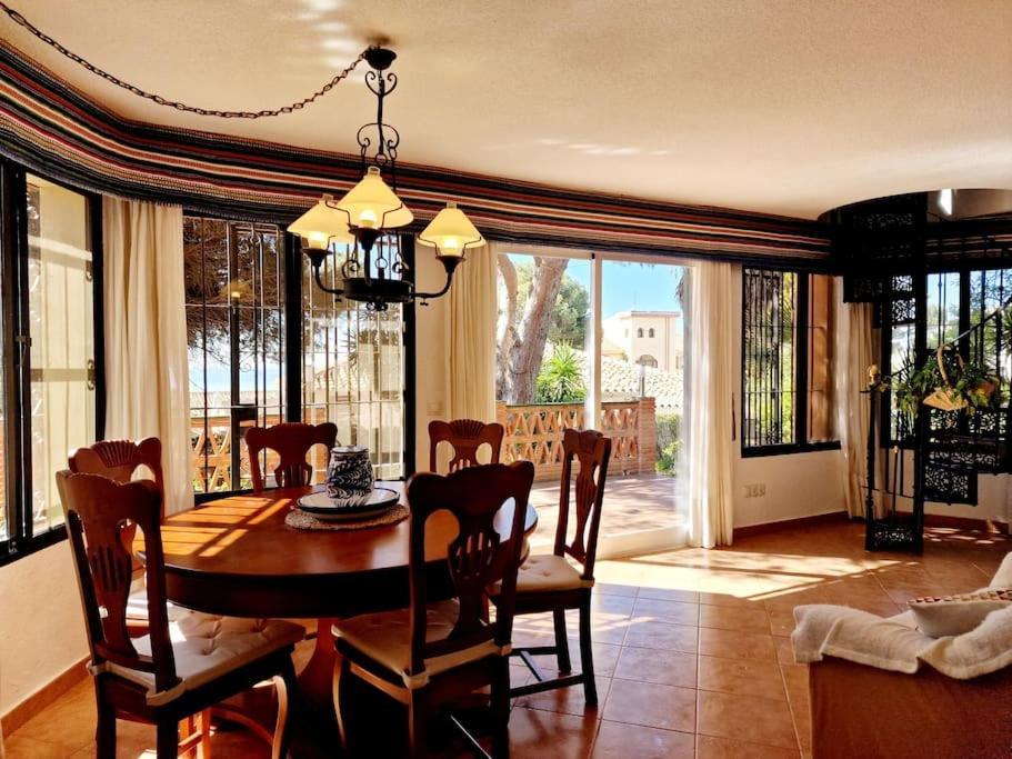 Villa Torrenueva Málaga Extérieur photo